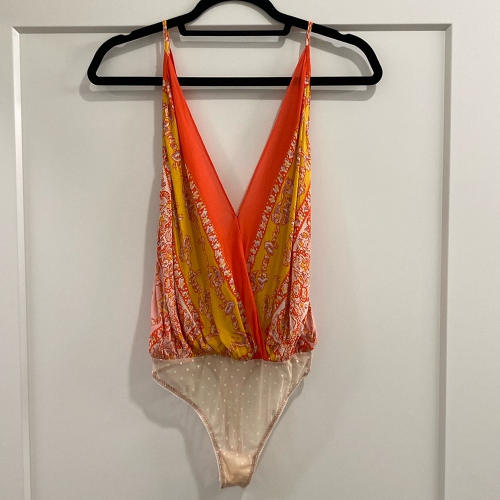 Lulu’s Vibrant Orange and Yellow Bodysuit